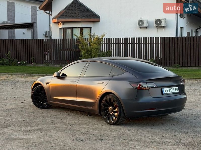 Седан Tesla Model 3 2022 в Броварах фото 5 Седан Tesla Model 3 2022 в Броварах