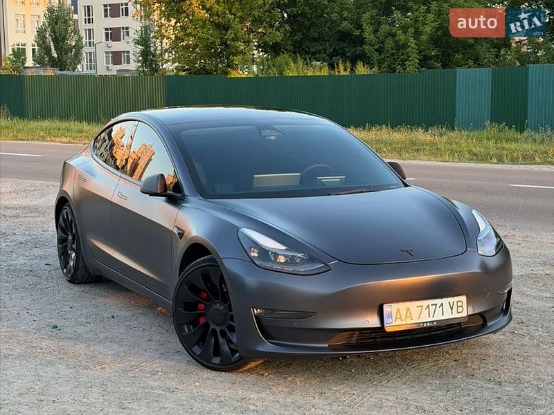 Седан Tesla Model 3 2022 в Броварах фото Седан Tesla Model 3 2022 в Броварах