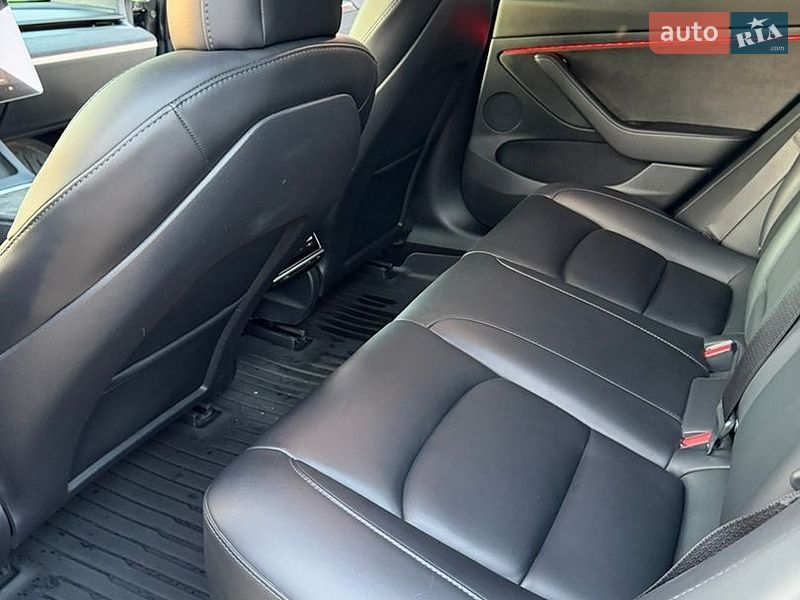 Седан Tesla Model 3 2022 в Броварах фото 23 Седан Tesla Model 3 2022 в Броварах