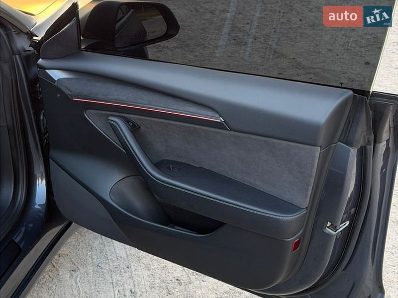 Седан Tesla Model 3 2022 в Броварах фото 18 Седан Tesla Model 3 2022 в Броварах