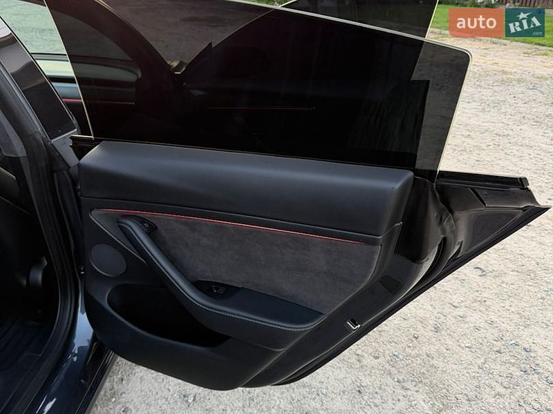 Седан Tesla Model 3 2022 в Броварах фото 19 Седан Tesla Model 3 2022 в Броварах