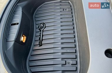 Седан Tesla Model 3 2022 в Броварах фото 42 Седан Tesla Model 3 2022 в Броварах