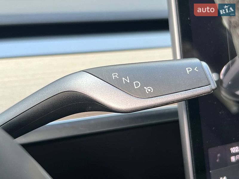 Седан Tesla Model 3 2019 в Києві