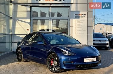 Tesla Model 3 2021