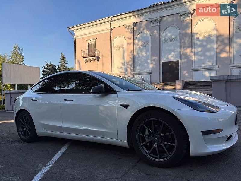 Седан Tesla Model 3 2021 в Каменском фото Седан Tesla Model 3 2021 в Каменском