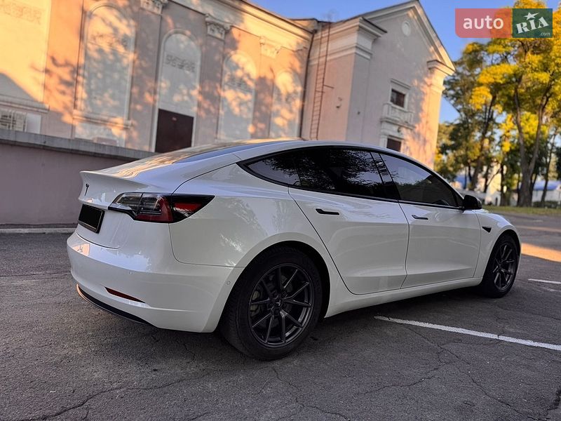 Седан Tesla Model 3 2021 в Каменском фото 10 Седан Tesla Model 3 2021 в Каменском