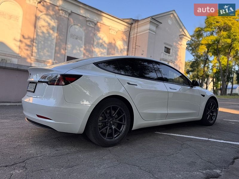 Седан Tesla Model 3 2021 в Каменском фото 11 Седан Tesla Model 3 2021 в Каменском