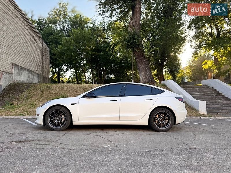 Седан Tesla Model 3 2021 в Каменском фото 19 Седан Tesla Model 3 2021 в Каменском