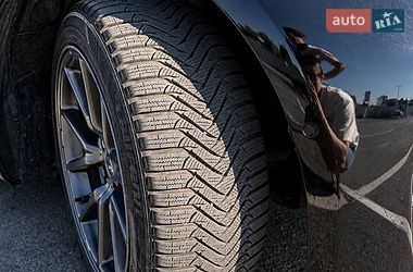 Седан Tesla Model 3 2020 в Полтаві