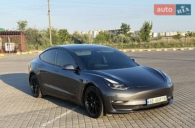 Седан Tesla Model 3 2022 в Днепре фото 3 Седан Tesla Model 3 2022 в Днепре