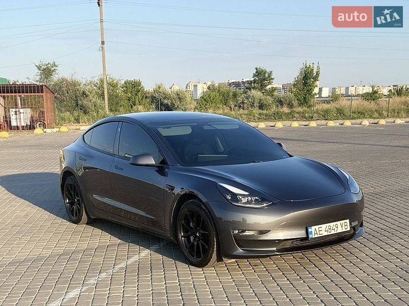 Седан Tesla Model 3 2022 в Днепре фото 3 Седан Tesla Model 3 2022 в Днепре