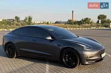 Седан Tesla Model 3 2022 в Днепре фото 4 Седан Tesla Model 3 2022 в Днепре