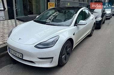 Седан Tesla Model 3 2023 в Харькове фото Седан Tesla Model 3 2023 в Харькове