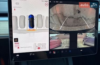 Седан Tesla Model 3 2022 в Днепре