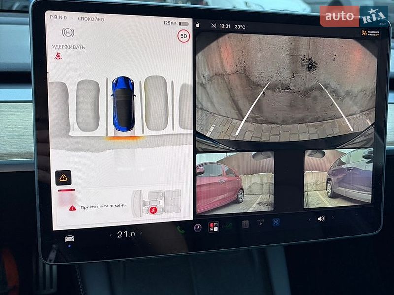 Седан Tesla Model 3 2022 в Днепре