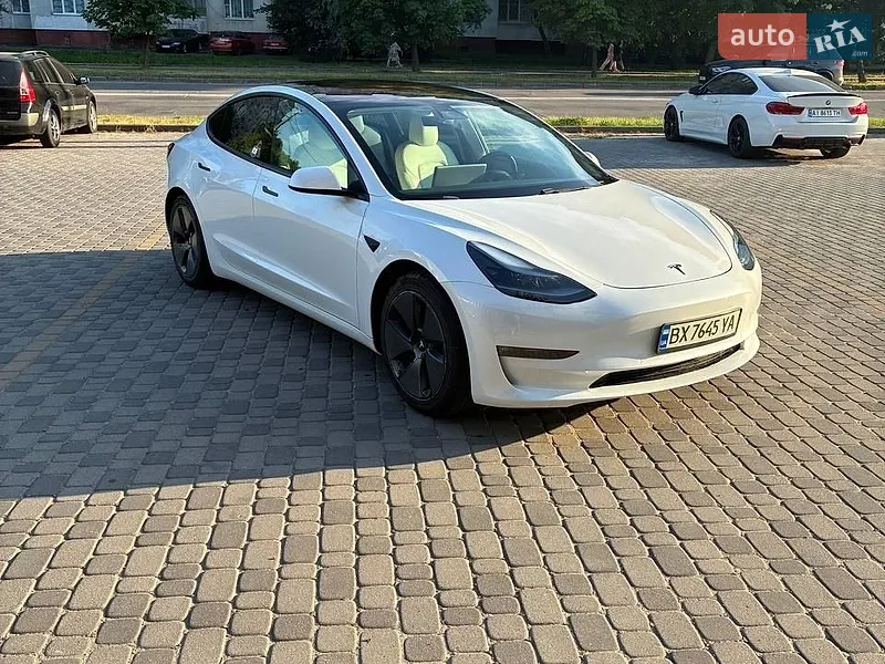 Tesla Model 3