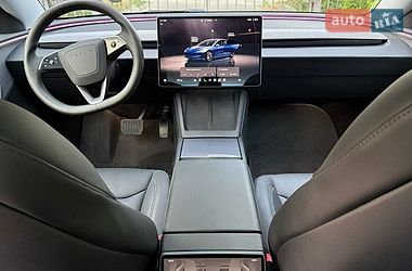 Седан Tesla Model 3 2025 в Днепре