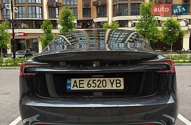 Седан Tesla Model 3 2024 в Києві фото 6 Седан Tesla Model 3 2024 в Києві