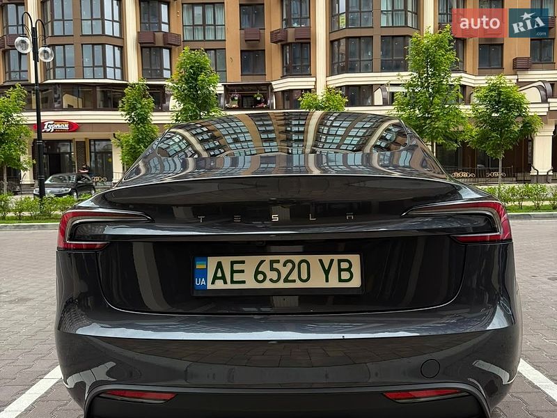 Седан Tesla Model 3 2024 в Києві фото 6 Седан Tesla Model 3 2024 в Києві