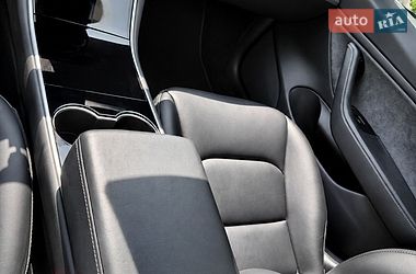 Седан Tesla Model 3 2018 в Тернополі фото 22 Седан Tesla Model 3 2018 в Тернополі