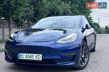 Седан Tesla Model 3 2021 в Городке Седан Tesla Model 3 2021 в Городке