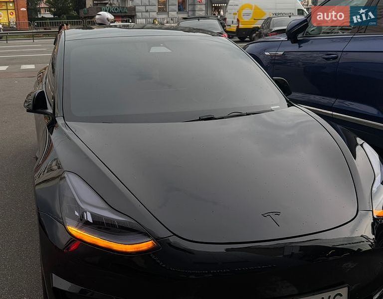 Tesla Model 3 2019 Tesla Model 3 2019