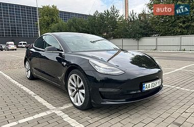 Tesla Model 3  2019