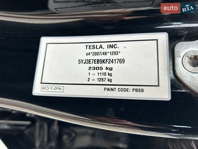 Седан Tesla Model 3 2019 в Києві
