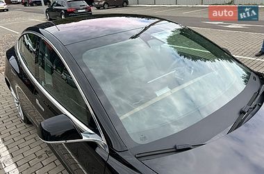 Седан Tesla Model 3 2019 в Києві
