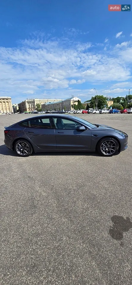 2022 Tesla Model 3 - мініатюра 4