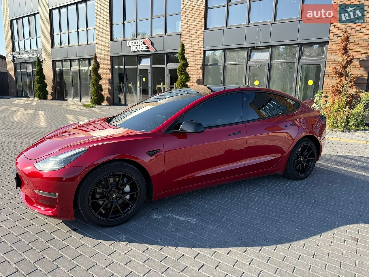 2020 Tesla Model 3 - мініатюра 2