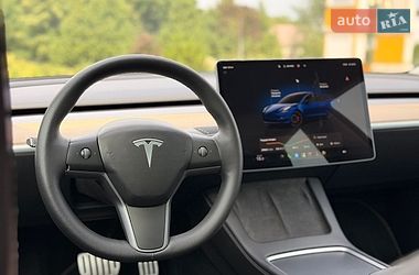 Седан Tesla Model 3 2023 в Киеве