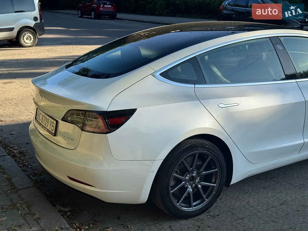 2019 Tesla Model 3 - мініатюра 5