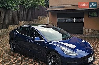 Седан Tesla Model 3 2020 в Запоріжжі