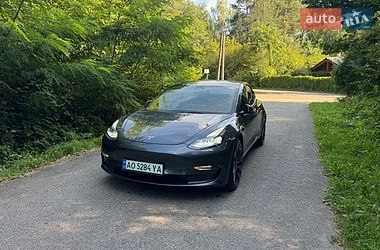 Tesla Model 3  2022