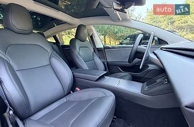 Седан Tesla Model 3 2024 в Дрогобичі