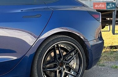 Tesla Model 3 2018