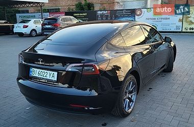 Седан Tesla Model 3 2023 в Лубнах