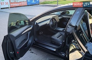 Седан Tesla Model 3 2023 в Лубнах
