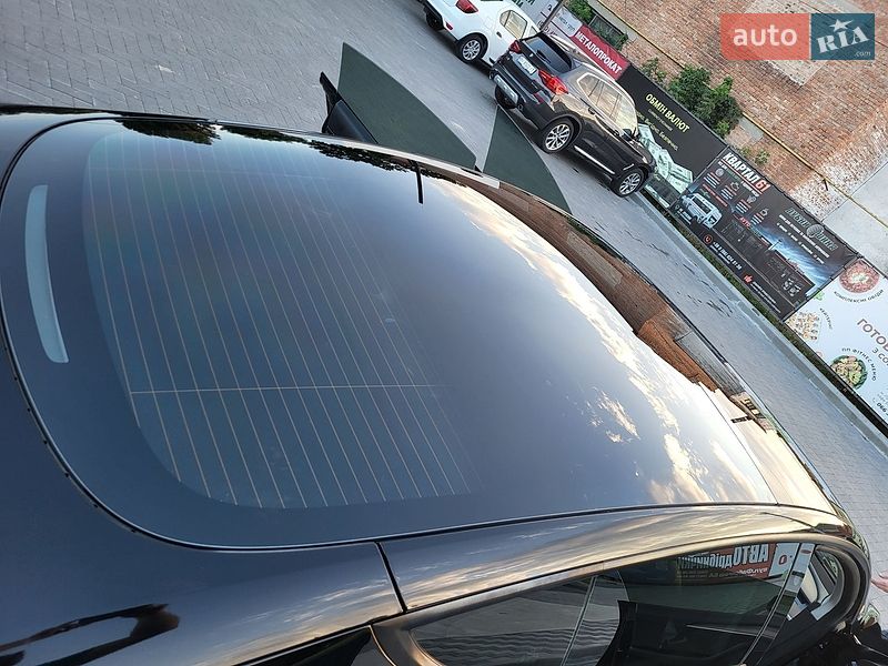 Седан Tesla Model 3 2023 в Лубнах