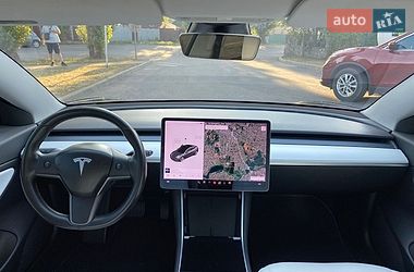 Седан Tesla Model 3 2018 в Кропивницькому