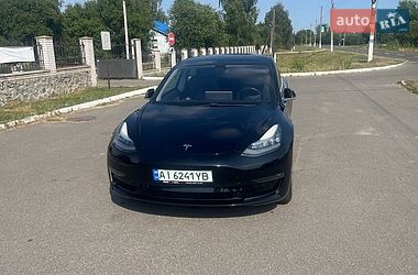 Tesla Model 3  2018
