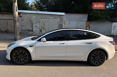 Седан Tesla Model 3 2021 в Одесі