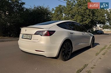 Седан Tesla Model 3 2021 в Одесі