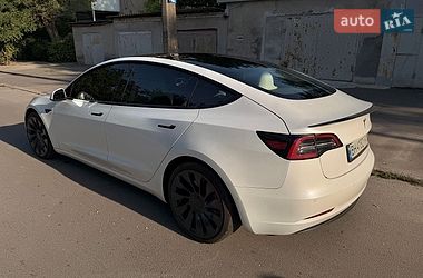 Седан Tesla Model 3 2021 в Одесі