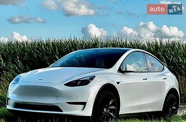 Седан Tesla Model 3 2022 в Вінниці