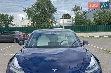 Седан Tesla Model 3 2019 в Вишгороді