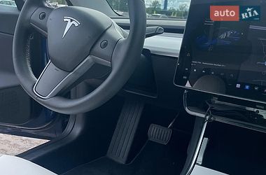 Седан Tesla Model 3 2019 в Вишгороді
