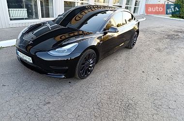 Tesla Model 3  2023