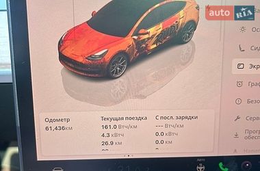 Седан Tesla Model 3 2023 в Полтаві